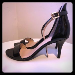 Black Patent Ankle Strap Sandal Pumps 7.5 BP